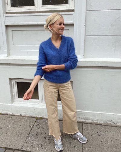 vneck6_7d81c2ac-cde6-4c83-844b-55a21ada35e8_1500x1500 Stockholm Sweater V-Neck - Billede 1